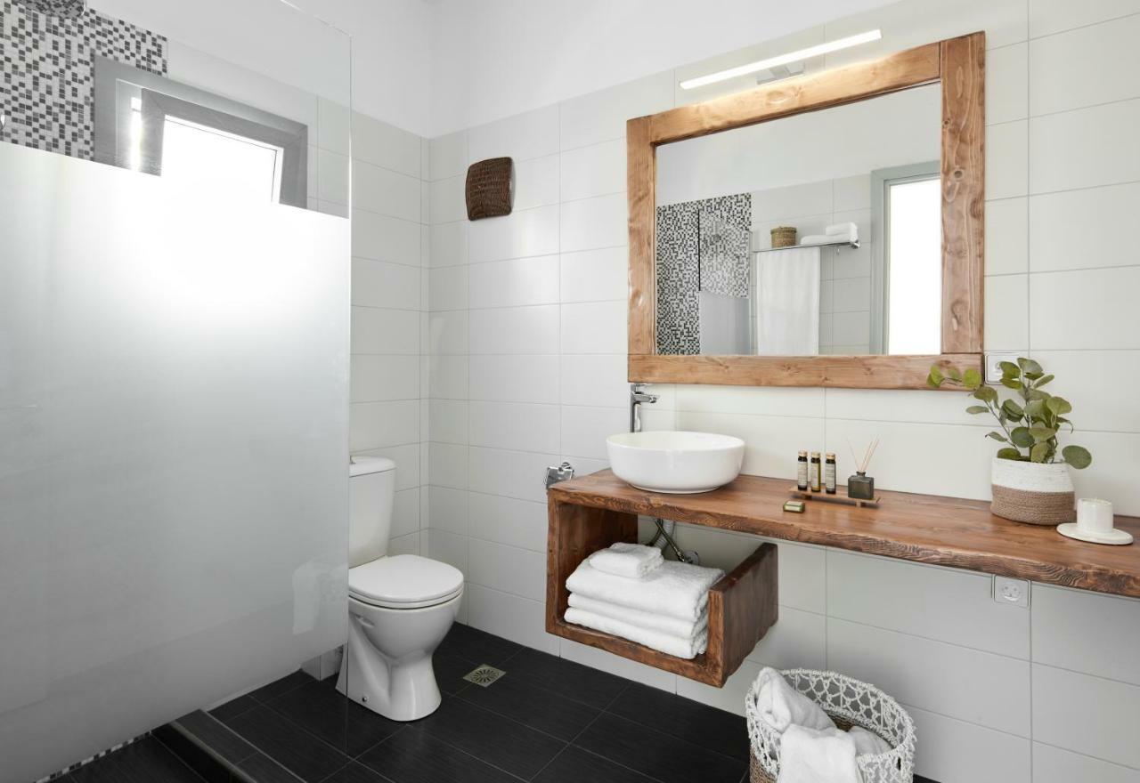 Pnoi Luxury Suites Karterádosz Kültér fotó